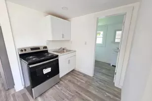 612 W 4th St, Marion, IN 46952 - Photo 23