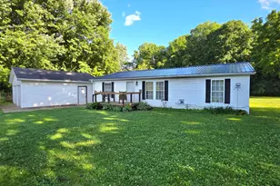 4543 W Coletrane Hill Rd, Connersville, IN 47331 - Photo 1