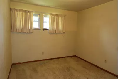 324 Hillcrest Avenue, Batesville, IN 47006 - Photo 9