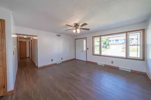 1506 Ritzmann Dr, Lawrenceburg, IN 47025 - Photo 7