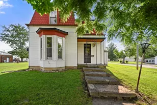 105 S Sycamore St, Osgood, IN 47037 - Photo 1
