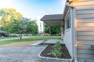 100 Locust St, Hanover, IN 47243 - Photo 63