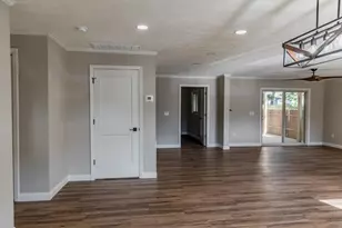 100 Locust St, Hanover, IN 47243 - Photo 9