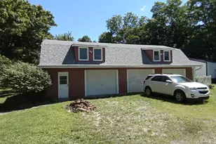 10642 State Road 48, Sunman, IN 47041 - Photo 5