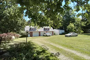 10642 State Road 48, Sunman, IN 47041 - Photo 3
