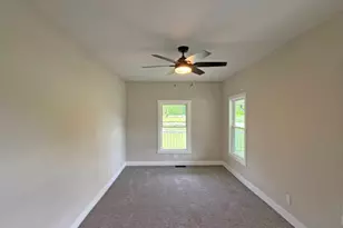 19021 N Hogan Rd, Aurora, IN 47001 - Photo 37