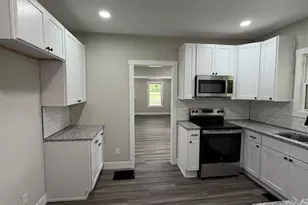 19021 N Hogan Rd, Aurora, IN 47001 - Photo 25