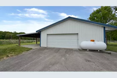 19021 North Hogan Road, Aurora, IN 47001 - Photo 13