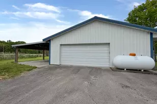 19021 N Hogan Rd, Aurora, IN 47001 - Photo 13