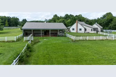 12567 White Plains Rd, Milan, IN 47031 - Photo 9