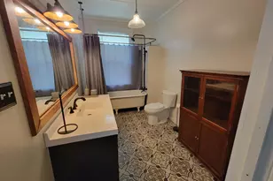609 Walnut St, Madison, IN 47250 - Photo 29