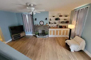 609 Walnut St, Madison, IN 47250 - Photo 3