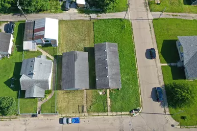 821 W 6th Street, Connersville, IN 47331 - Photo 17