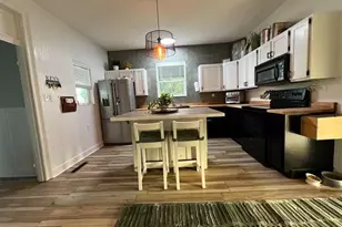 1601 N Eastern Ave N, Connersville, IN 47331 - Photo 9