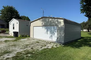 3638 W Monroe St, Osgood, IN 47034 - Photo 3