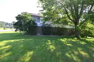826 E Beech St, Osgood, IN 47037 - Photo 7