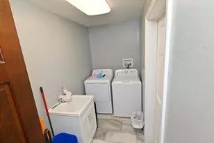 826 E Beech St, Osgood, IN 47037 - Photo 49