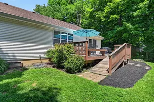 1607 Brookridge Cir Dr, Lawrenceburg, IN 47025 - Photo 37