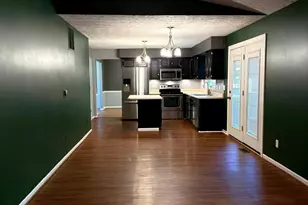 445 Ivy Hill Dr, Lawrenceburg, IN 47025 - Photo 5