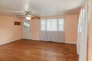 106 W 1st St, Hanover, IN 47243 - Photo 3