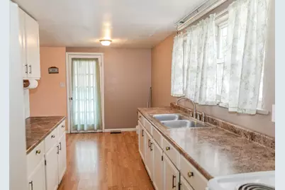 106 W 1st Street, Hanover, IN 47243 - Photo 9