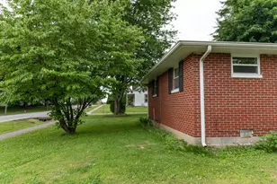 106 W 1st St, Hanover, IN 47243 - Photo 31