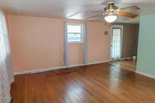106 W 1st St, Hanover, IN 47243 - Photo 5