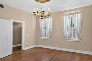712 E Main St, Madison, IN 47250 - Photo 11