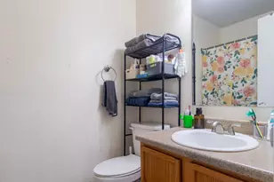 657 Fern St, Greenfield, IN 46140 - Photo 11