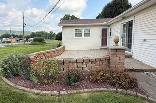 9036 Green Meadow Dr, Brookville, IN 47012 - Photo 25