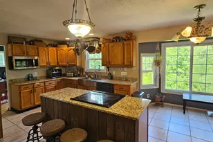 1738 Brookridge Cir Dr, Lawrenceburg, IN 47025 - Photo 15