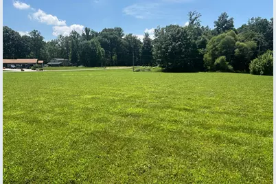 382 W Itawamba Trail, Greensburg, IN 47240 - Photo 15