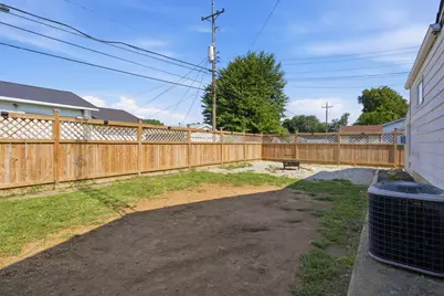 202 W 22nd Street, Connersville, IN 47331 - Photo 23