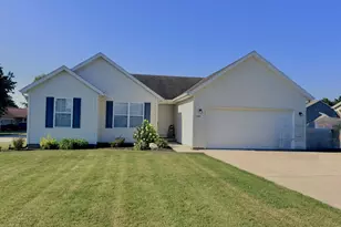 705 W 15th St, Greensburg, IN 47240 - Photo 1