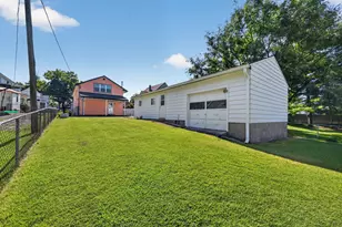 423 Ludlow St, Lawrenceburg, IN 47025 - Photo 33