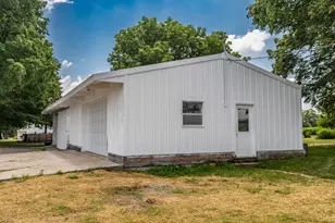 6140 N Philomath Rd, Brownsville, IN 47325 - Photo 11