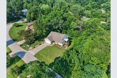 21262 Bellemeade Drive, Lawrenceburg, IN 47025 - Photo 3