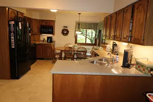 714 Edgewood Dr, Batesville, IN 47006 - Photo 5
