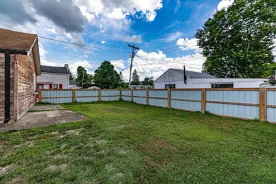 4084 Us-52, New Trenton, IN 47060 - Photo 21