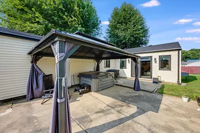 1332 W 6th Street, Connersville, IN 47331 - Photo 29