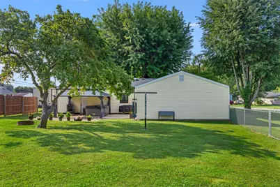 1332 W 6th Street, Connersville, IN 47331 - Photo 33