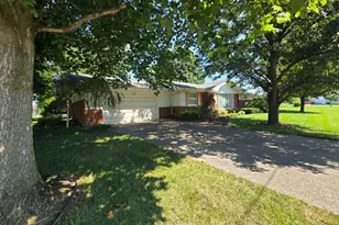 829 Ridge Ave, Rising Sun, IN 47040 - Photo 1