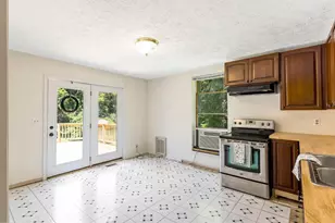 181 Market St, Aurora, IN 47001 - Photo 11