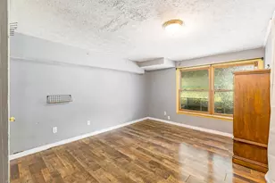 181 Market St, Aurora, IN 47001 - Photo 17