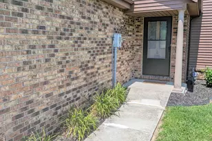 7018 Sherman Dr, Aurora, IN 47001 - Photo 9