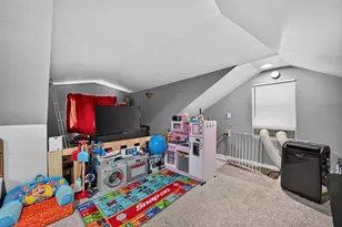 173 Market St, Aurora, IN 47001 - Photo 9