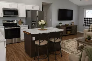 8124 Striper Ln, Brookville, IN 47012 - Photo 9