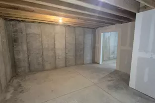 622 Marmot Ln, Aurora, IN 47001 - Photo 35