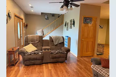 10389 Henry Ford Rd, Bennington, IN 47011 - Photo 5