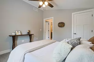 1698 Fieldcrest Dr, Lawrenceburg, IN 47025 - Photo 23